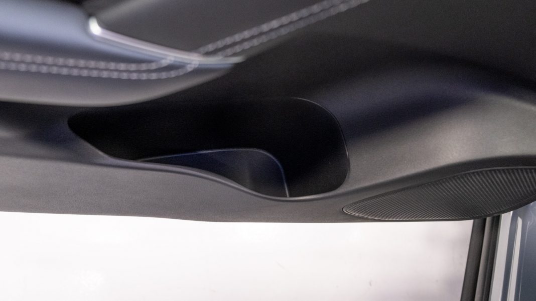 Nissan Qashqai e-Power front door bins