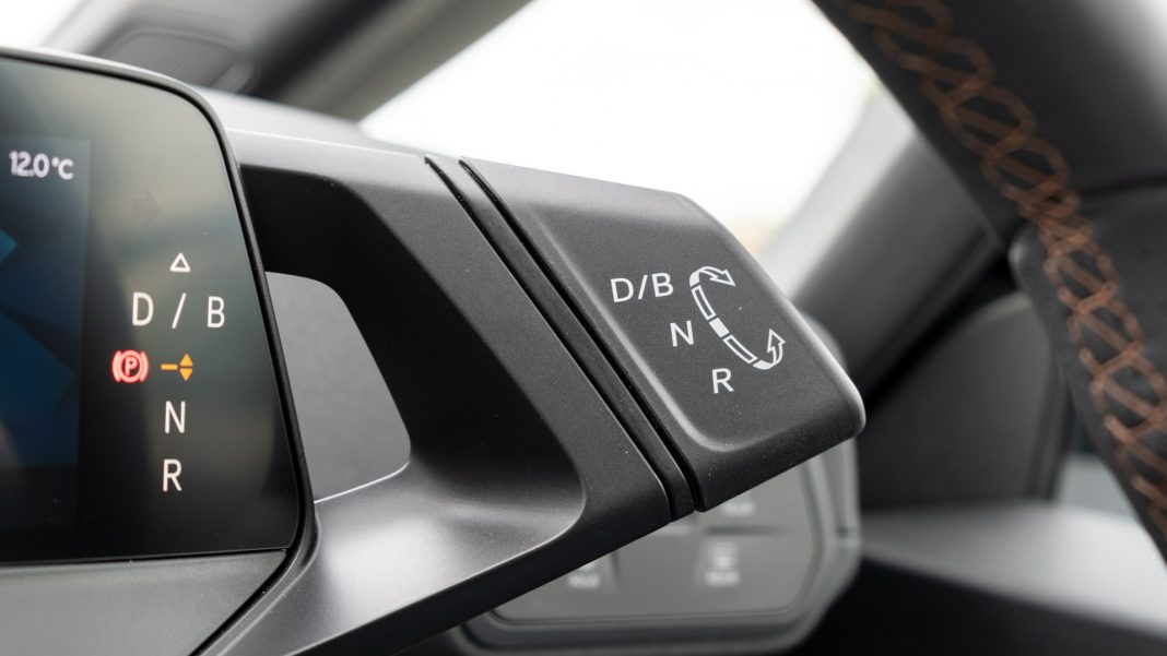 Cupra Born gear selector