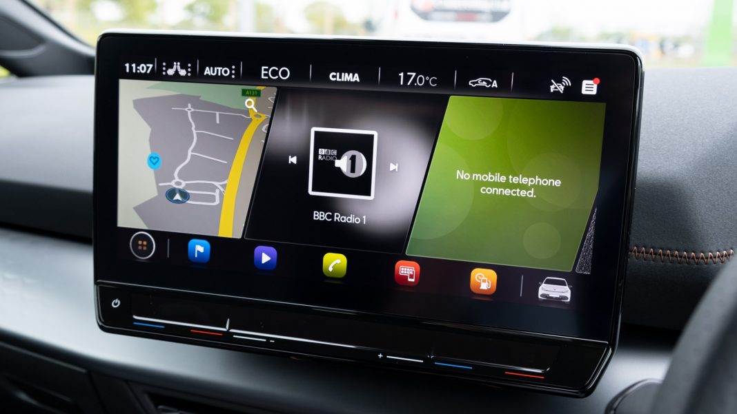 Cupra Born infotainment