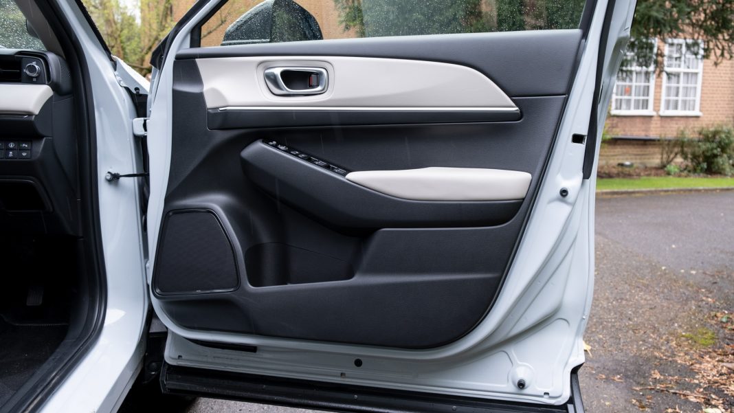 Honda HR-V front door