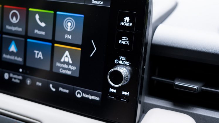 Honda HR-V media controls