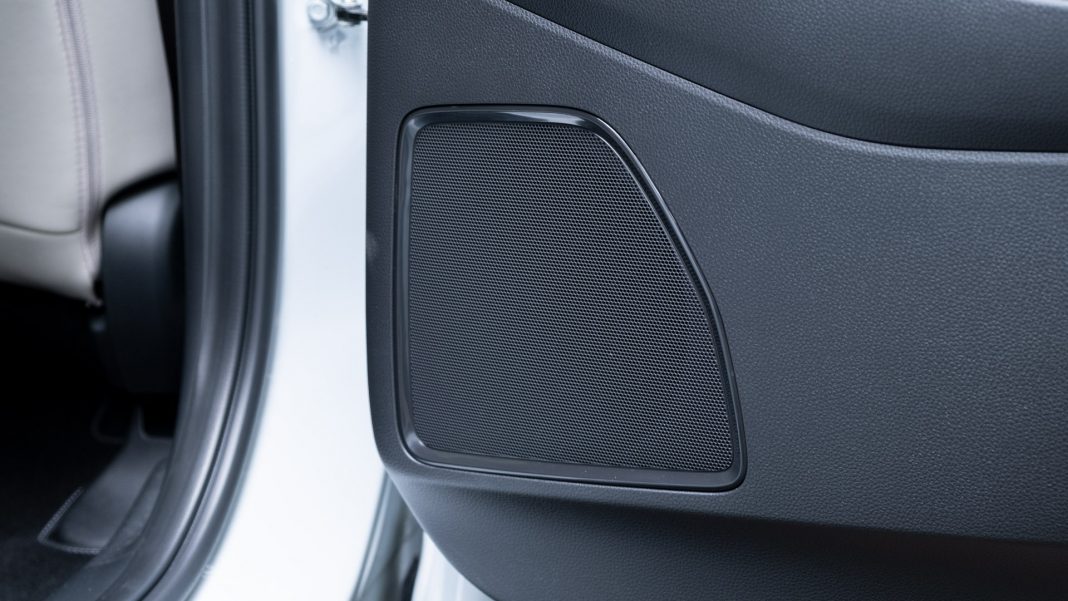 Honda HR-V rear door speaker