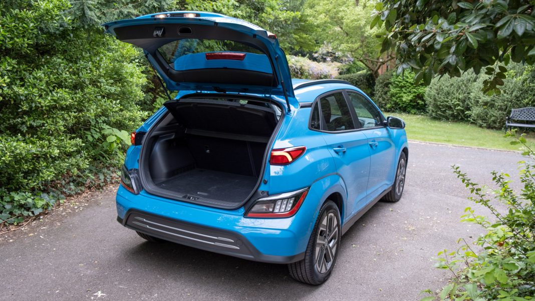 Hyundai Kona Electric facelift boot design