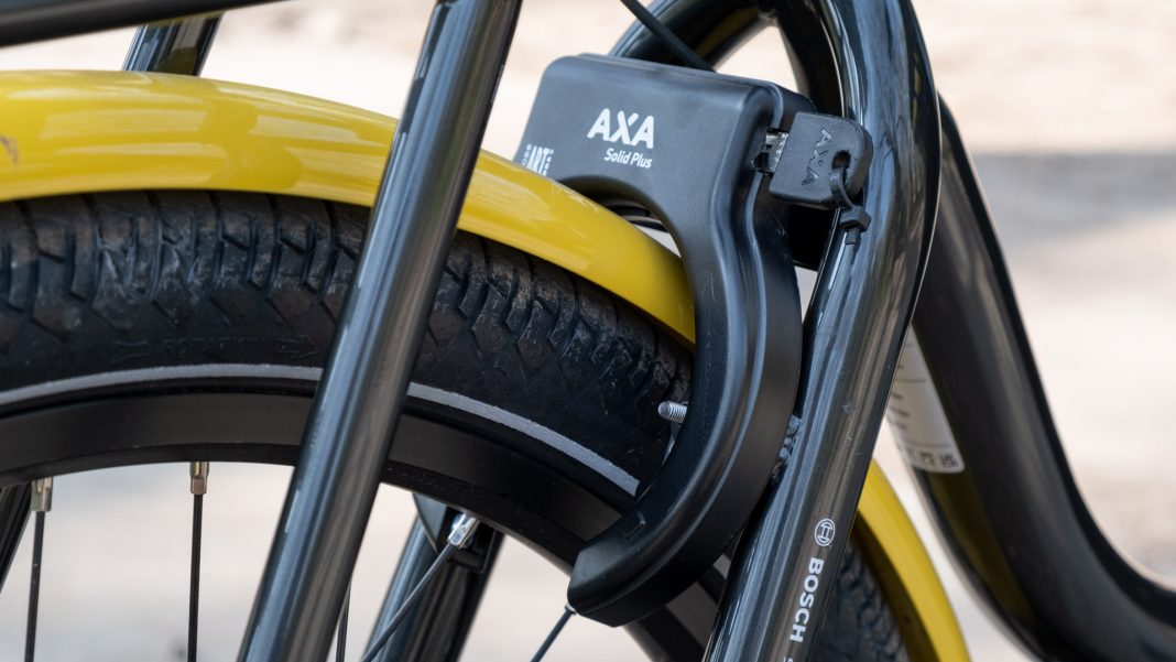 Raleigh Stride 2 lock open