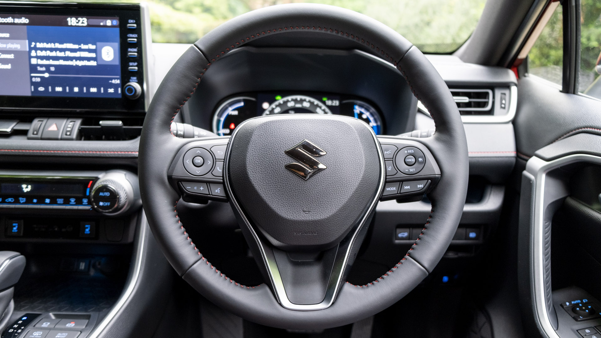 Suzuki Across steering wheel