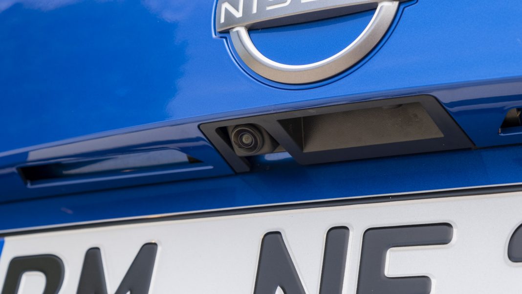Nissan Juke Hybrid camera