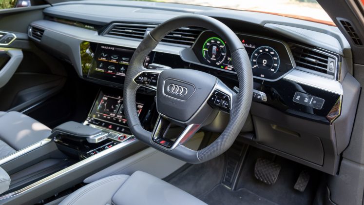 Audi e-tron S cabin