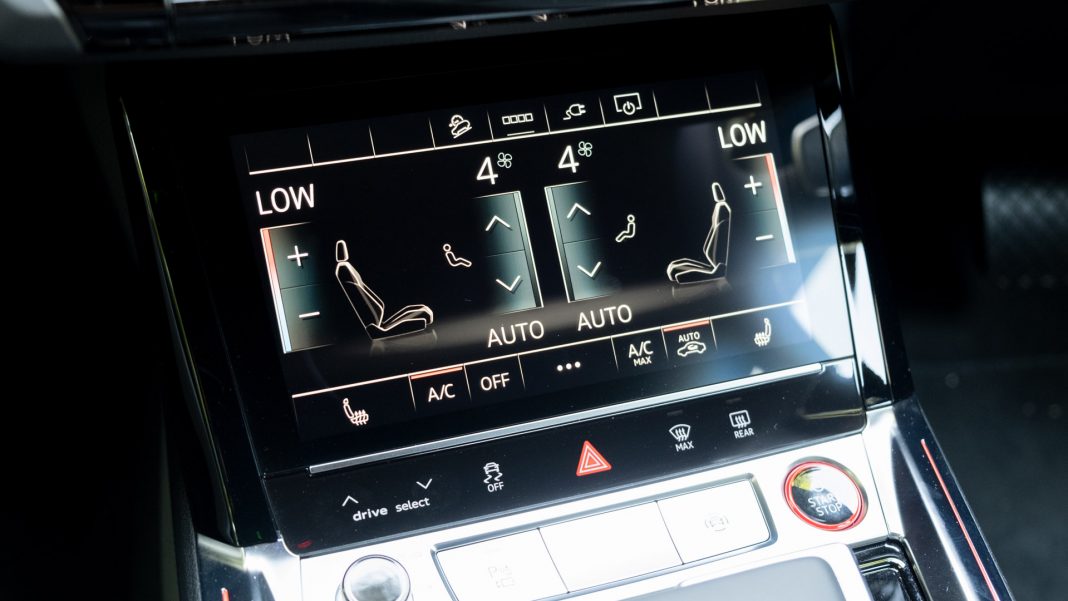 Audi e-tron S climate controls
