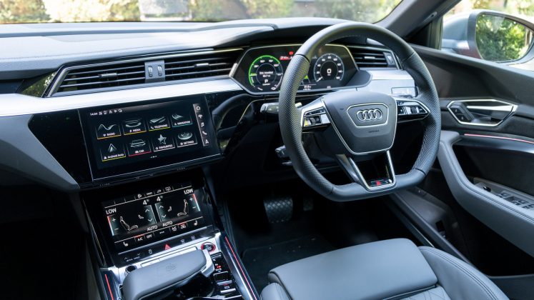 Audi e-tron S interior