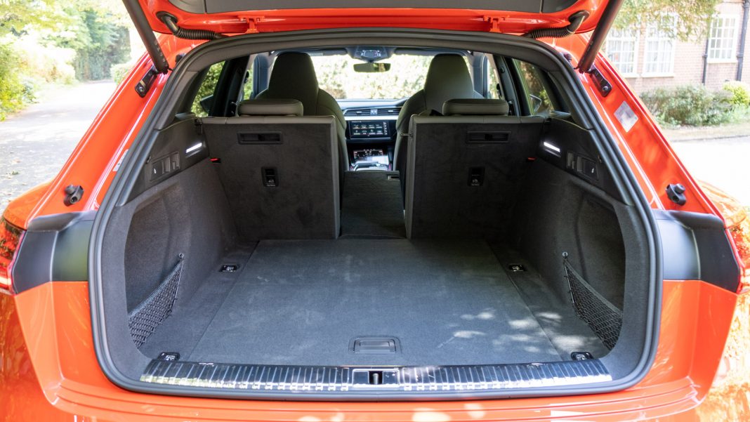 Audi e-tron S one seat down