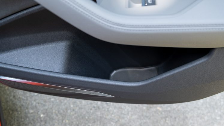 Audi e-tron S rear door compartment