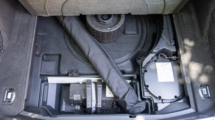 Audi e-tron S underfloor storage