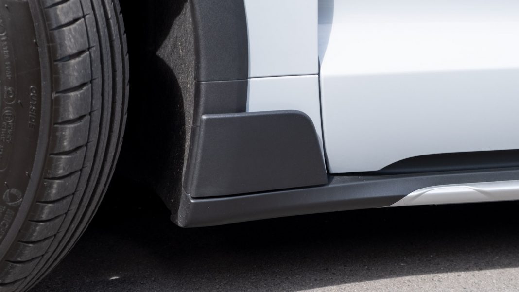 Porsche Taycan Cross Turismo plastic