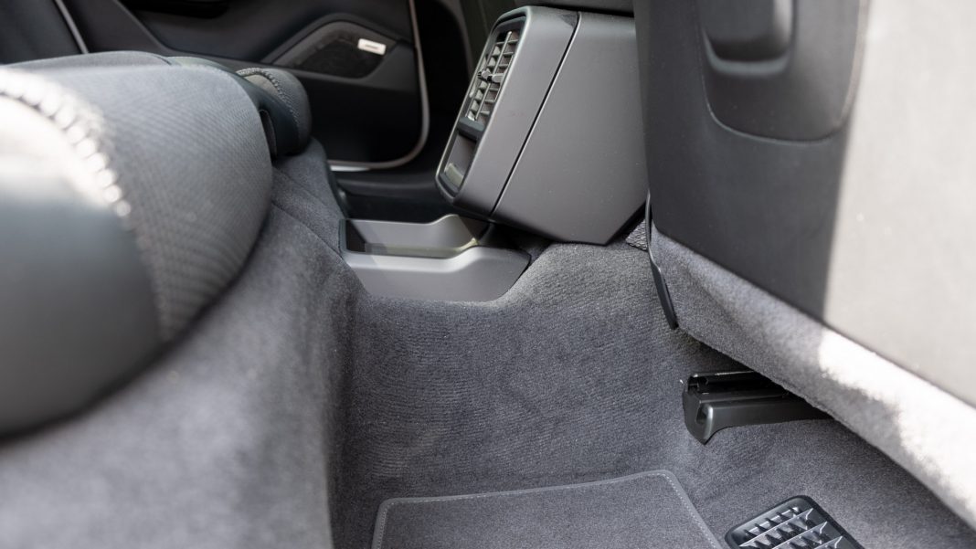 Porsche Taycan Cross Turismo rear seat comfort