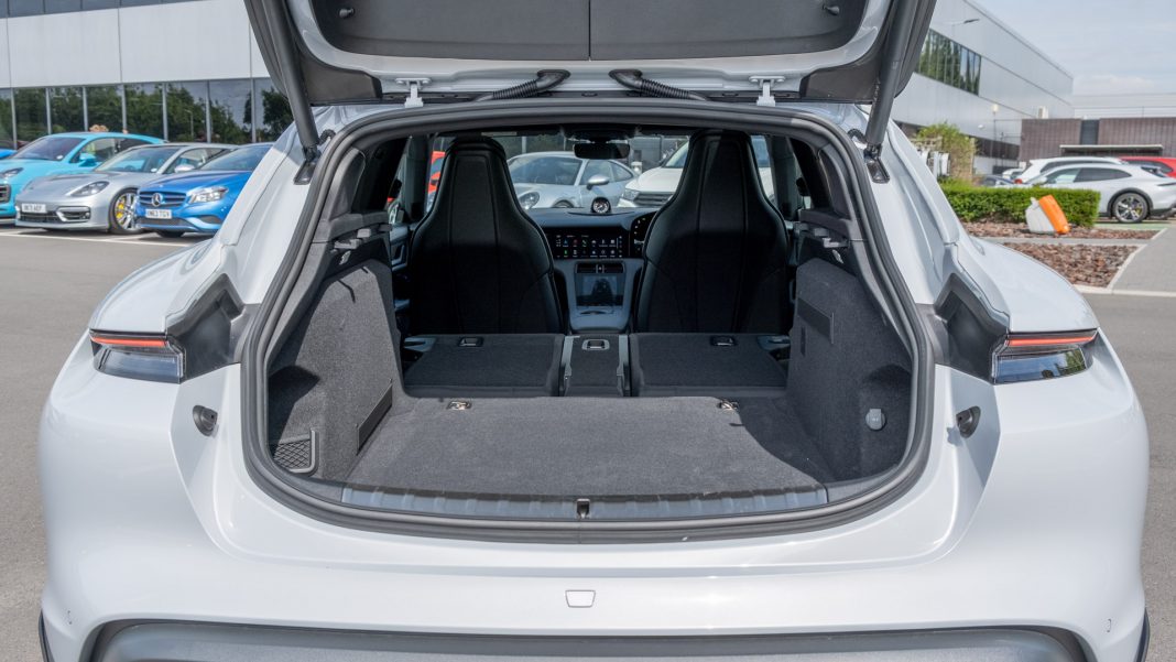 Porsche Taycan Cross Turismo seats down