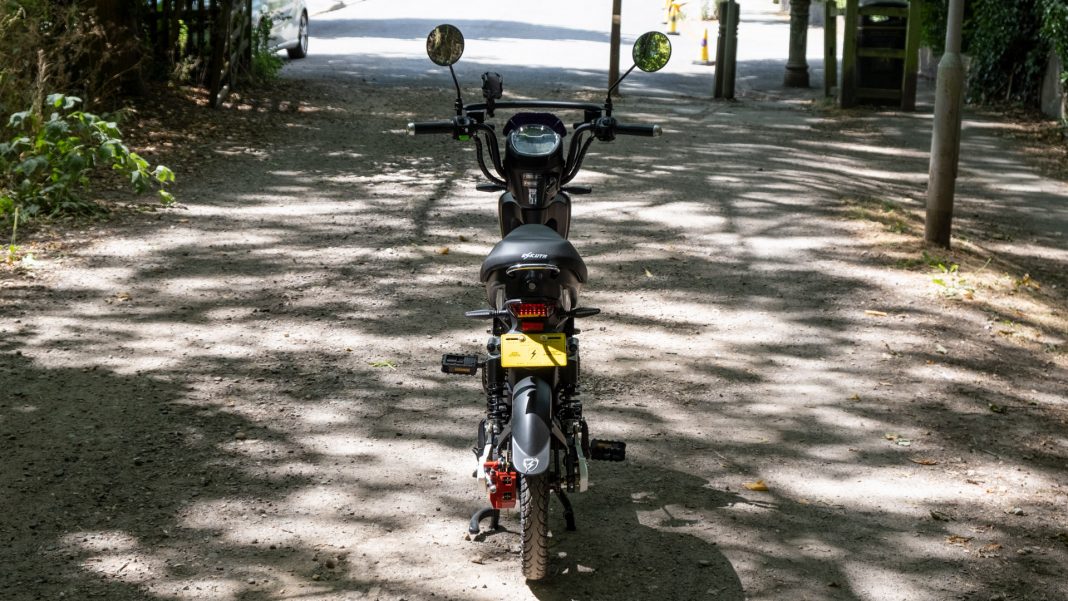 Eskuta SX-250 rear design