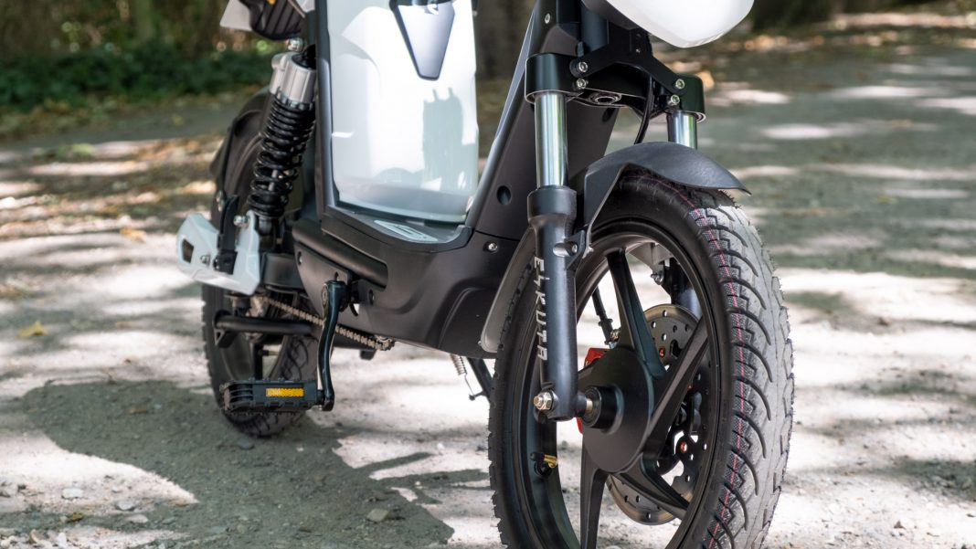 Eskuta SX-250 suspension