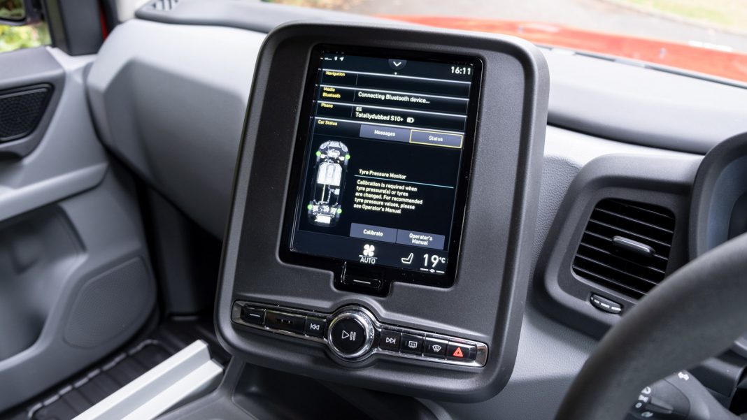 LEVC TX car settings