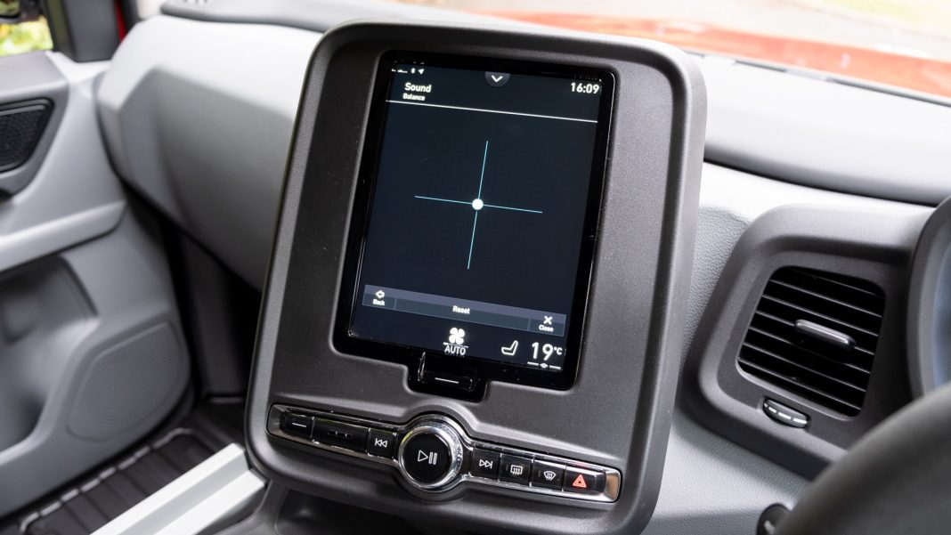 LEVC TX sound settings