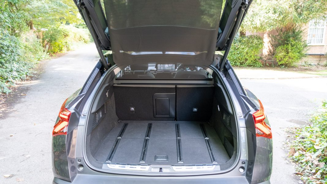 Citroen C5 X boot cover