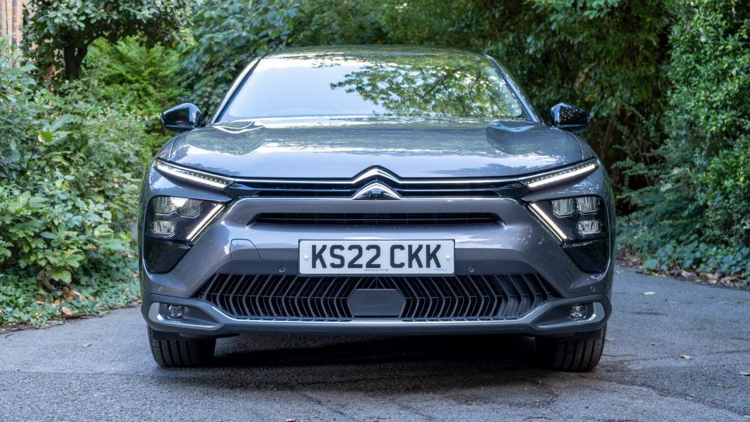 Citroen C5 X front