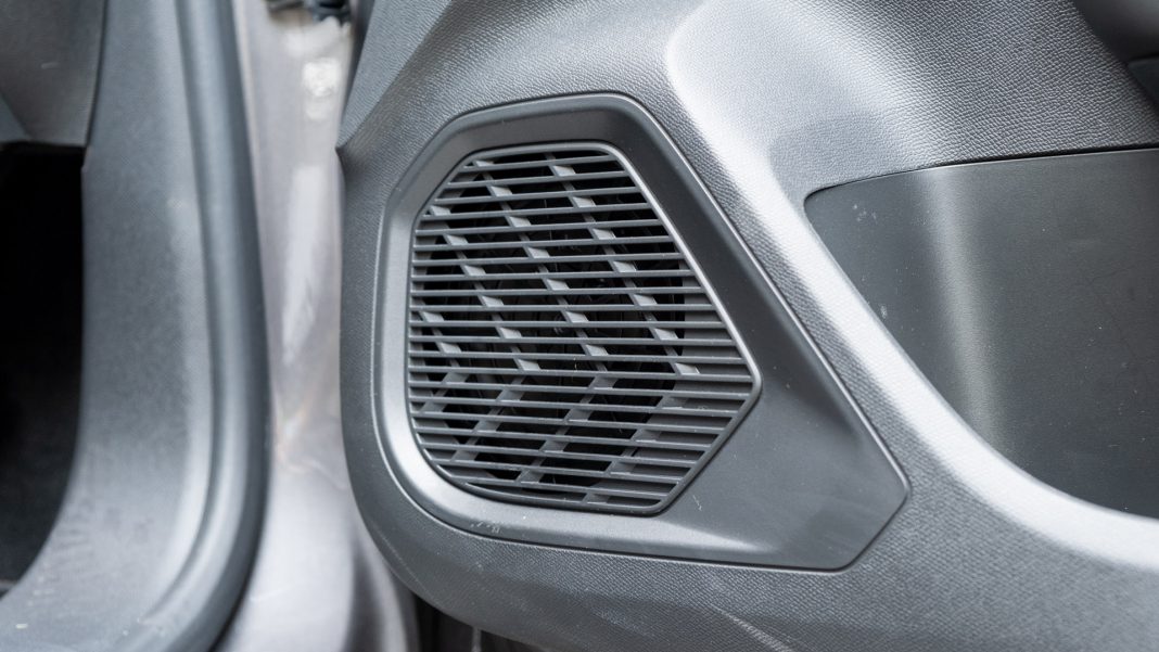 Citroen C5 X front speaker