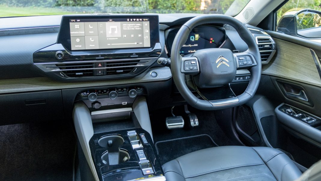 Citroen C5 X interior