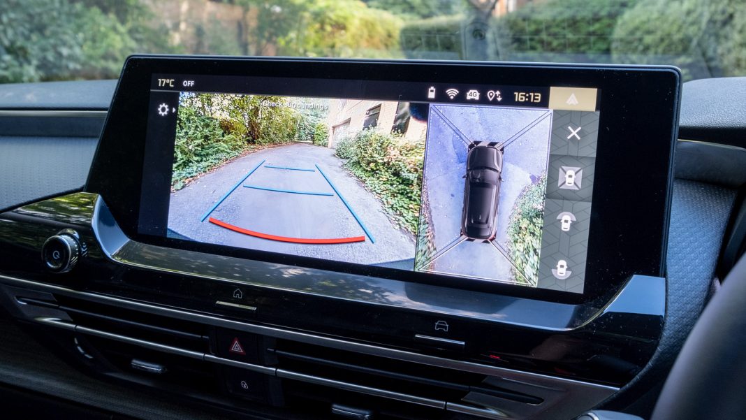Citroen C5 X rear camera