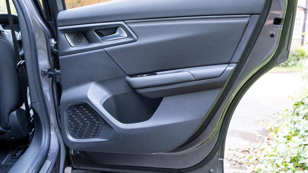 Citroen C5 X rear door