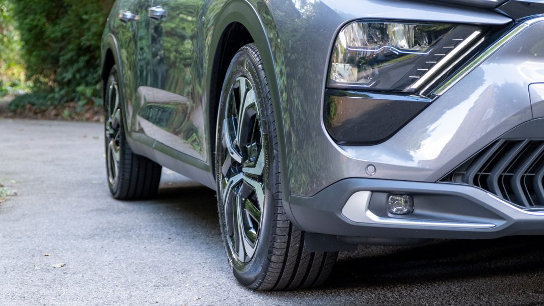 Citroen C5 X wheel arches