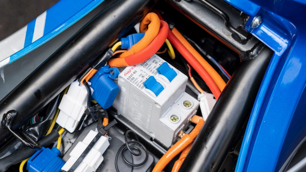 Sunra Miku Super isolator