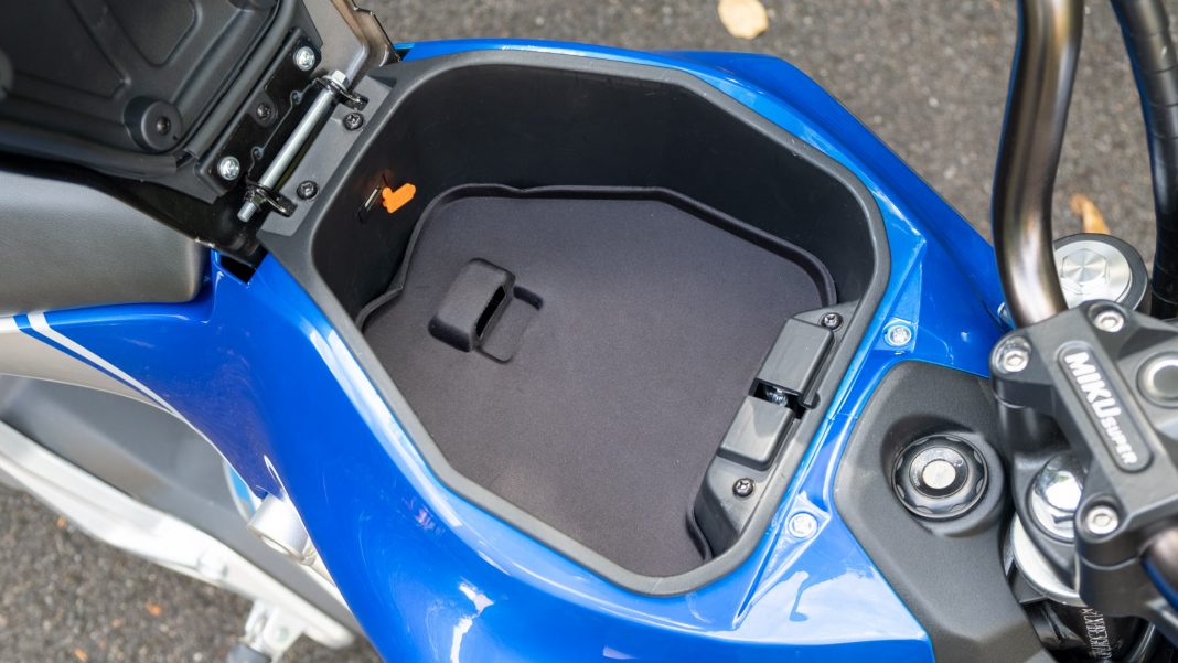 Sunra Miku Super storage