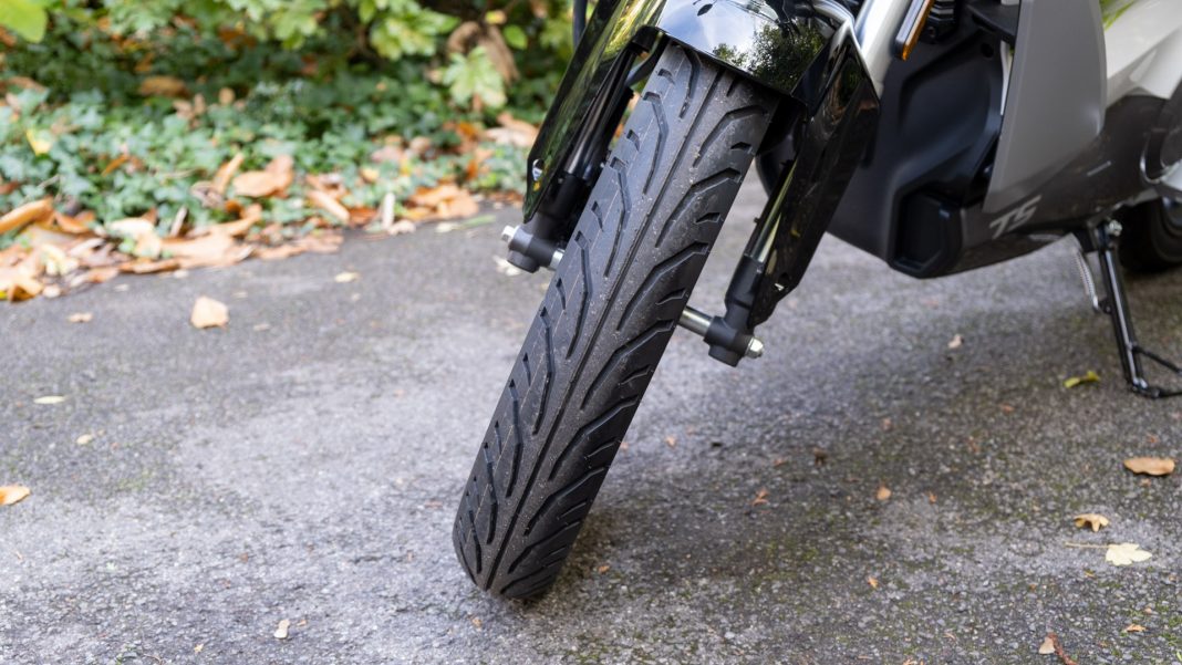Super Soco TS Street Hunter front tyre