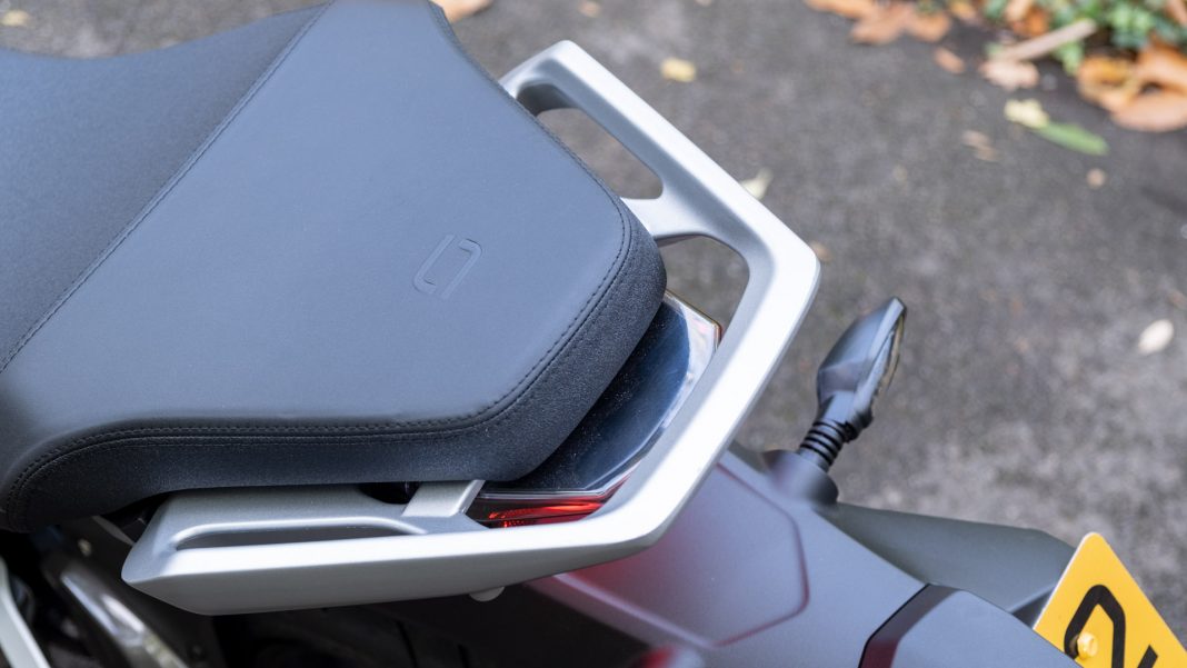 Super Soco TS Street Hunter rear rack