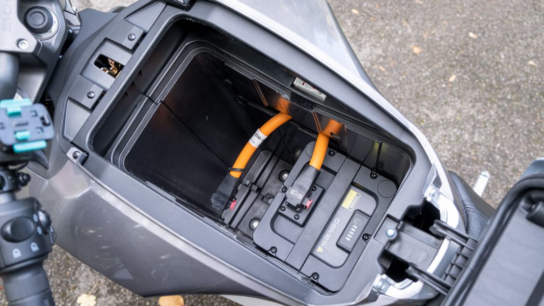 Super Soco TS Street Hunter single battery