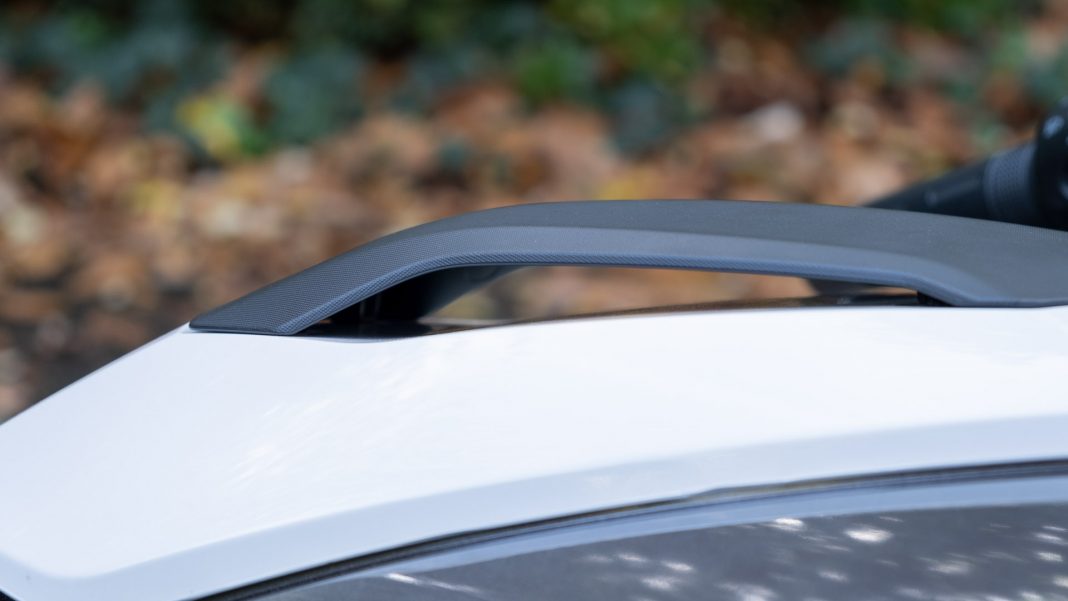 Super Soco TS Street Hunter storage design