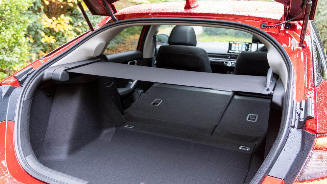 Honda Civic boot load cover