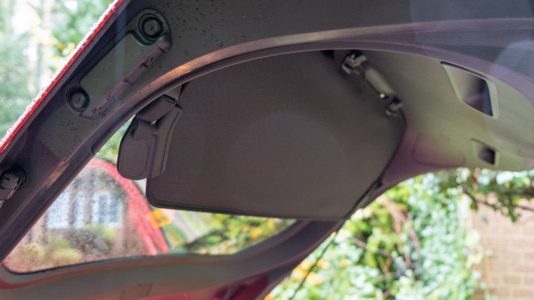 Honda Civic boot load cover top