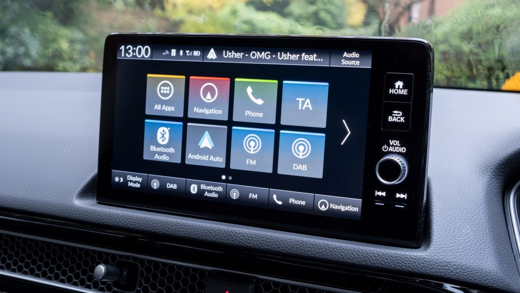 Honda Civic infotainment