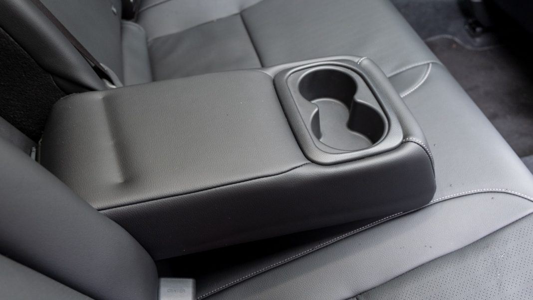 Honda Civic rear cupholder