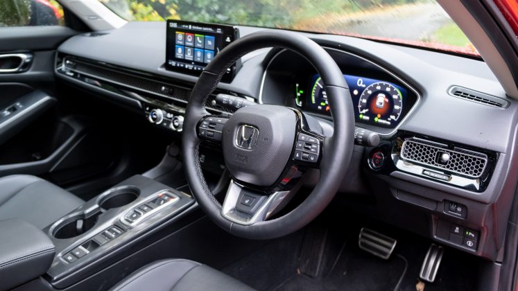 Honda Civic steering wheel design