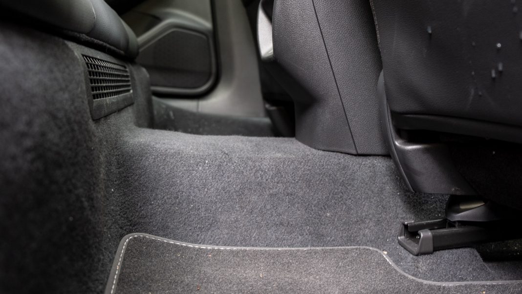 Honda Civic transmission tunnel