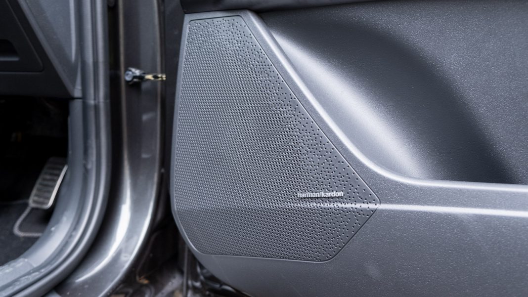 Kia Niro EV front speaker