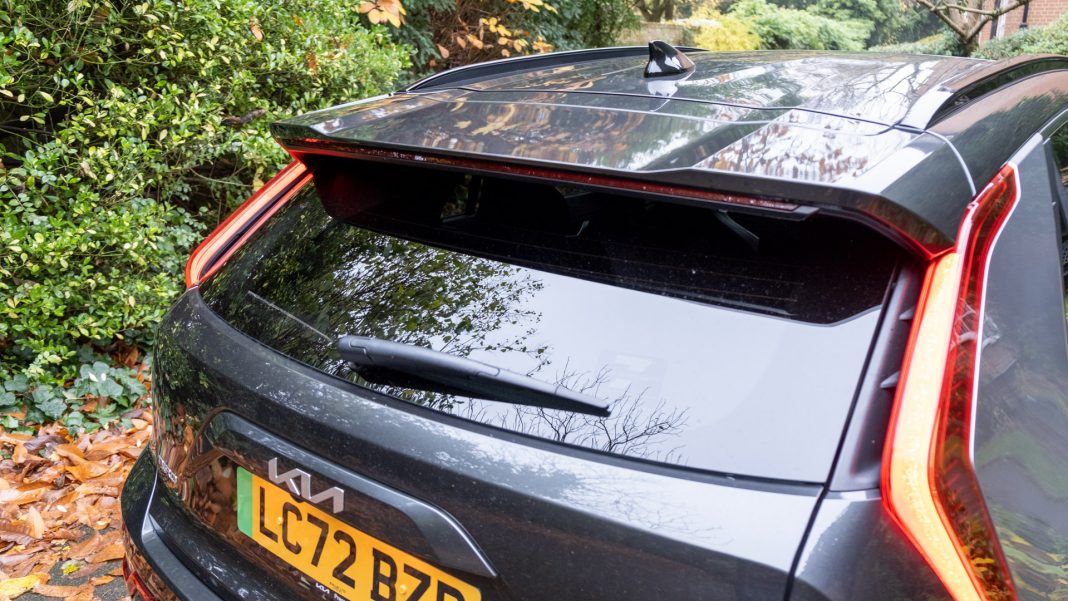 Kia Niro EV rearview window