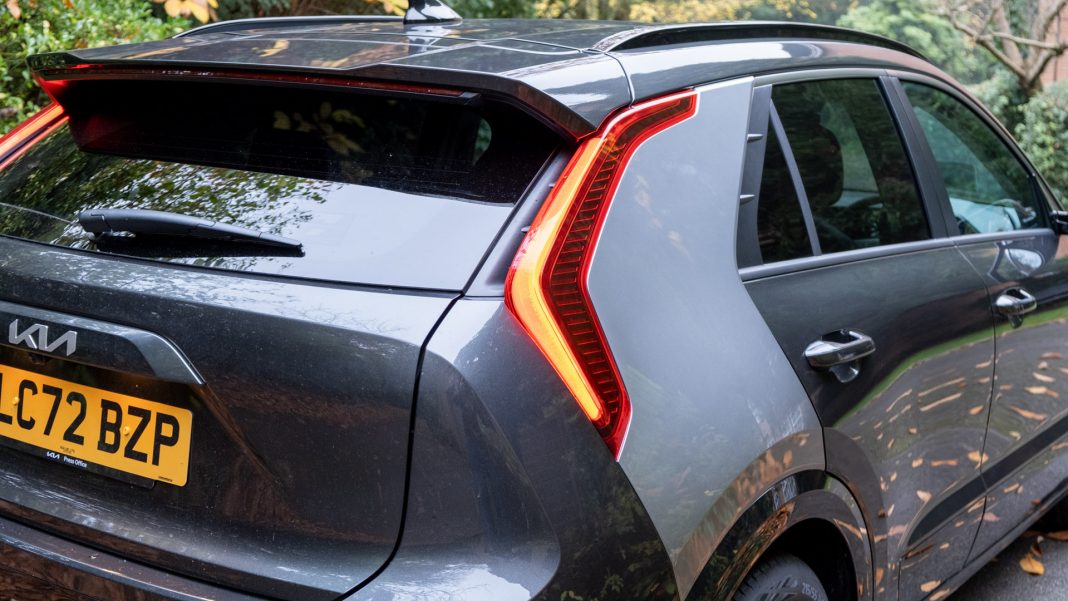 Kia Niro EV side design