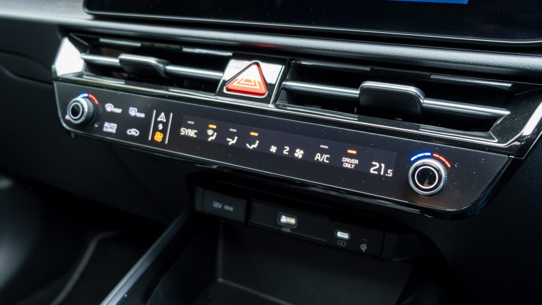 Kia Niro EV touch panel climate
