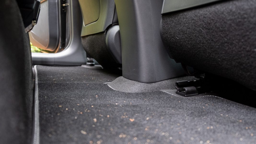 Kia Niro EV transmission tunnel