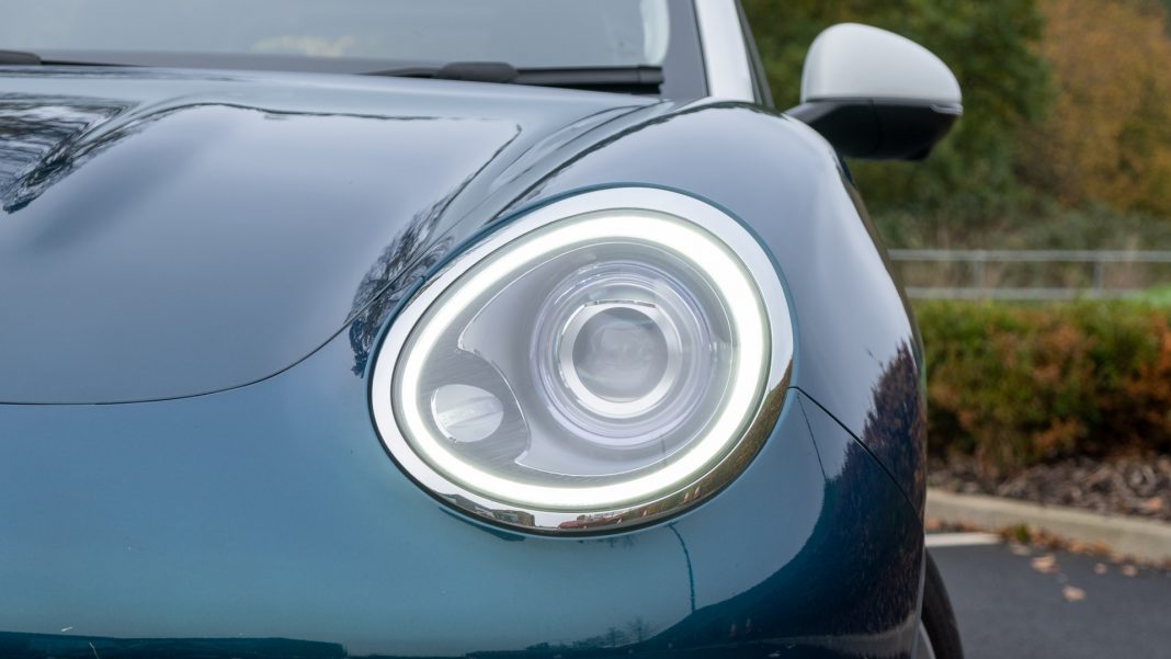 Ora Funky Cat headlights