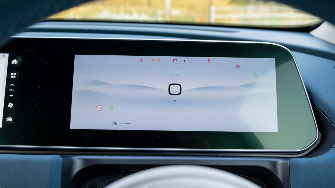 Ora Funky Cat instrument cluster