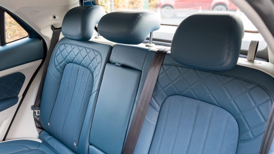 Ora Funky Cat rear seats